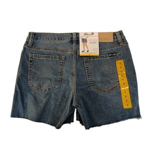Seven7‎ Weekend Short, Tiana, Women's Size 8, Frayed Hem, 5" Inseam #353C
